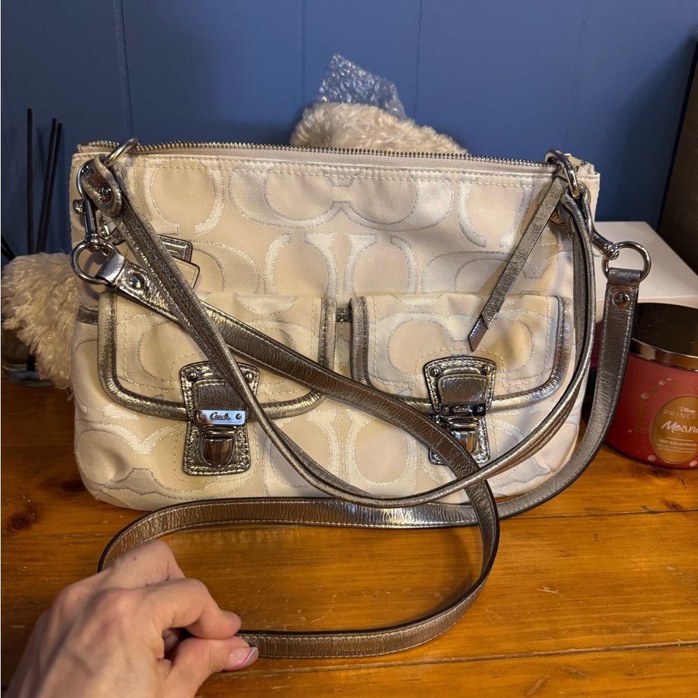 Coach poppy hobo and crossbody bag